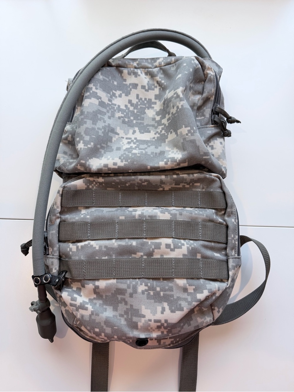 Skilcraft hydramax UCP hydration pack system 3.5L 120 oz. Backpack bladder camo